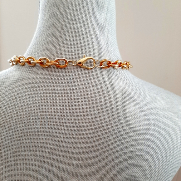 Gold Necklace - Picture 2 of 5